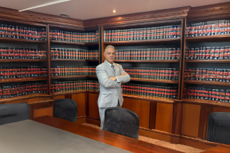 Leonardo Manzan explica os riscos e oportunidades que a reforma tributária traz para contratos globais de energia.