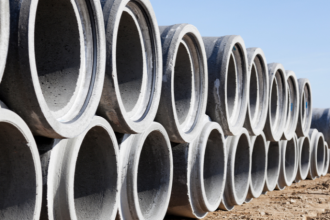 Tecnologia para manobra de tubos múltiplos amplia eficiência em dutos ao otimizar operações complexas e elevar padrões de segurança e desempenho, como destaca Paulo Roberto Gomes Fernandes.