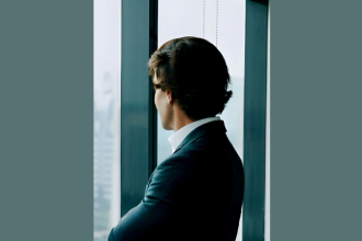 Empreender com propósito: Ian dos Anjos Cunha mostra como negócios podem gerar impacto social e econômico positivo.