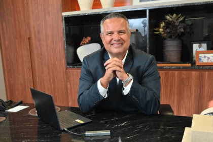 A engenharia de contenção e estabilização em encostas urbanas com Elmar Juan Passos Varjão Bomfim.